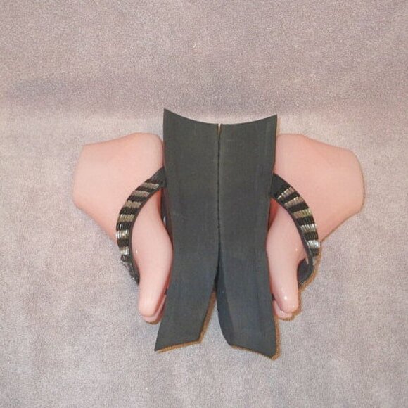 SKECHERS Yoga Foam PLATFORM Wedge SANDALS Size 10 YOGA FOAM Flip Flop SUNNY DAYS - Picture 7 of 12